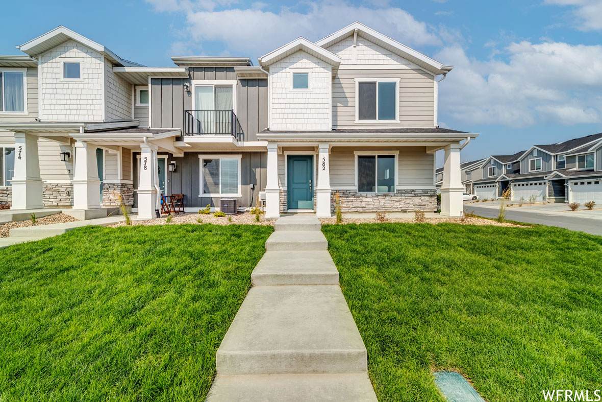 1094 Propeller Row - Photo 1