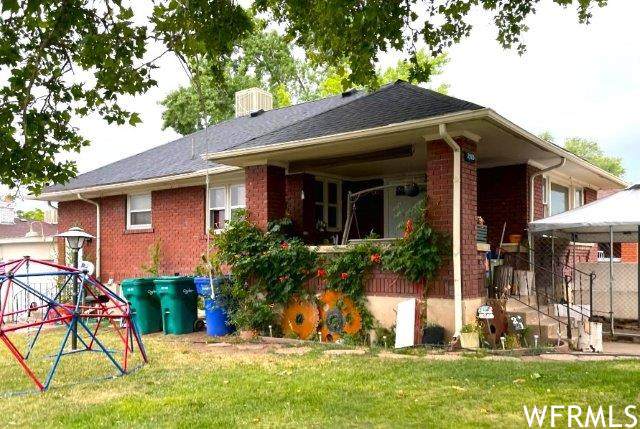 2985 Jackson Ave - Photo 1