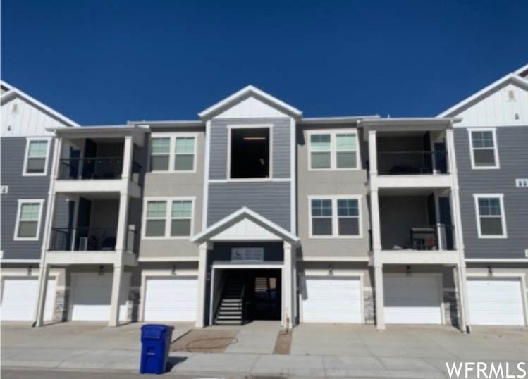 1772 Eaglewood Dr - Photo 1