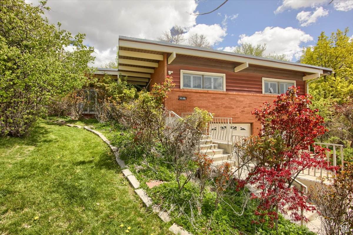 3520 Kingston Cir - Photo 1