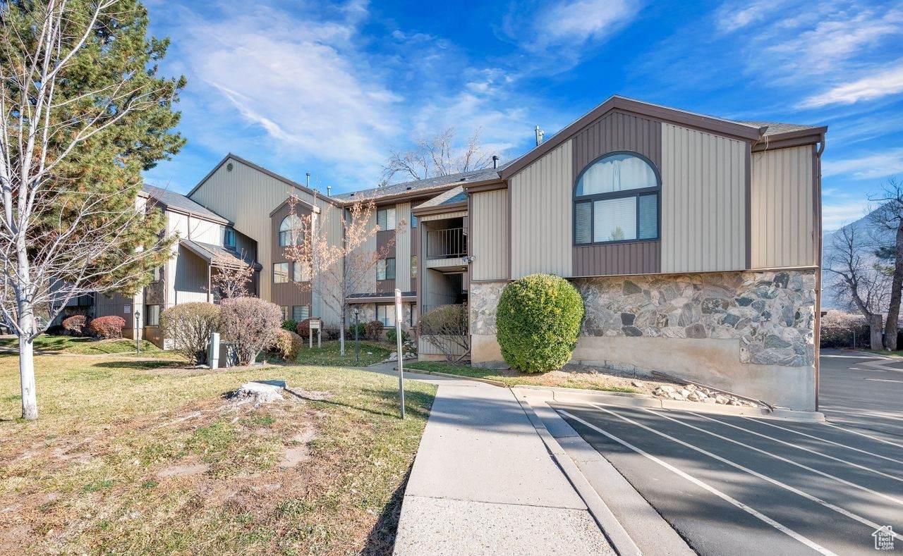 1175 Canyon Rd - Photo 1