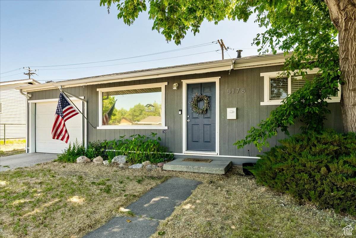 5178 Charlotte Ave - Photo 1