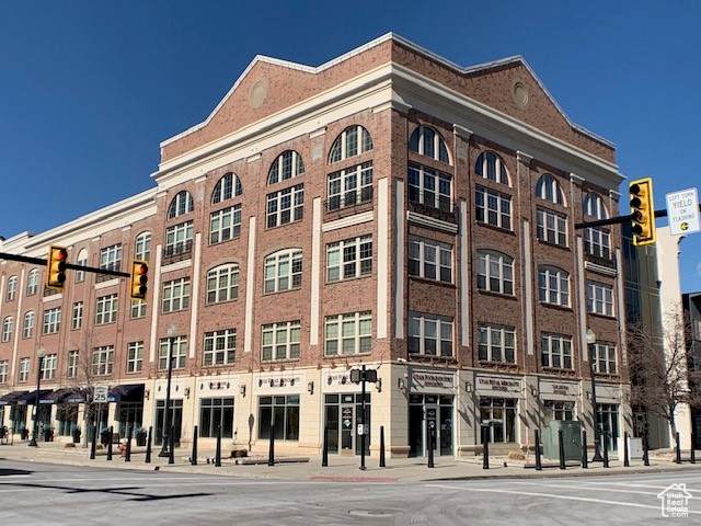 4276 Main St - Photo 1