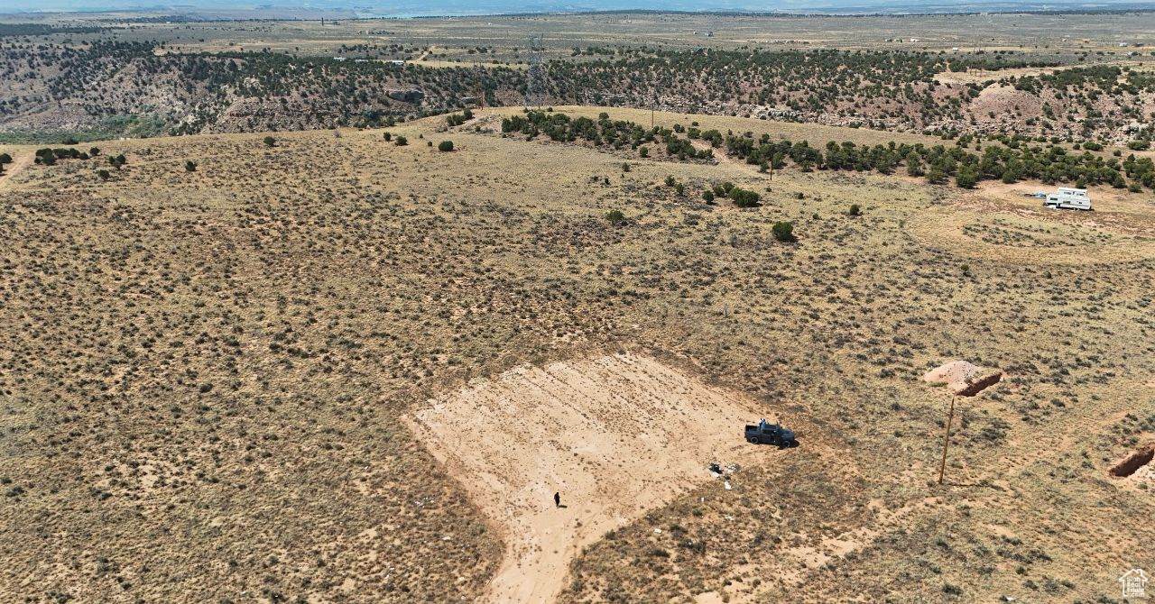  Address Not Published - Photo 1