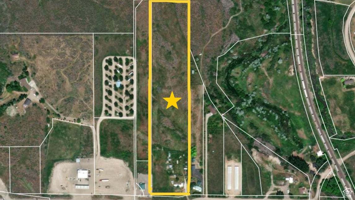 1112 Highway 30 - Photo 1