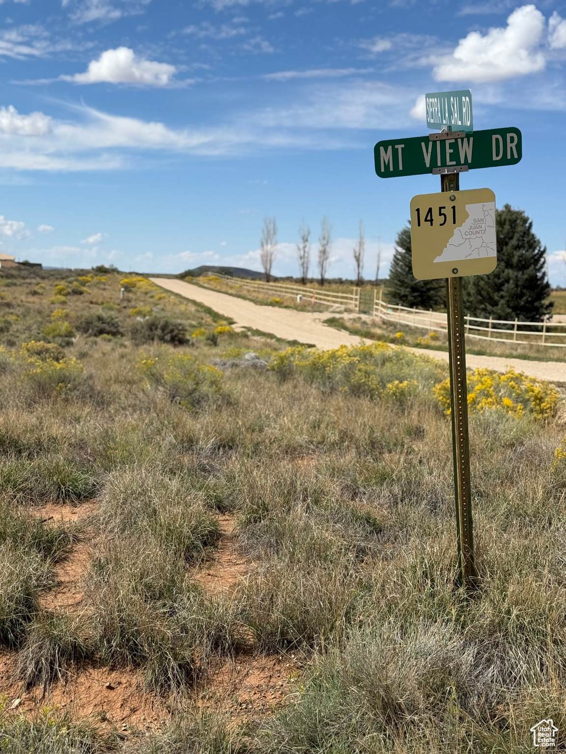  Address Not Published - Photo 1