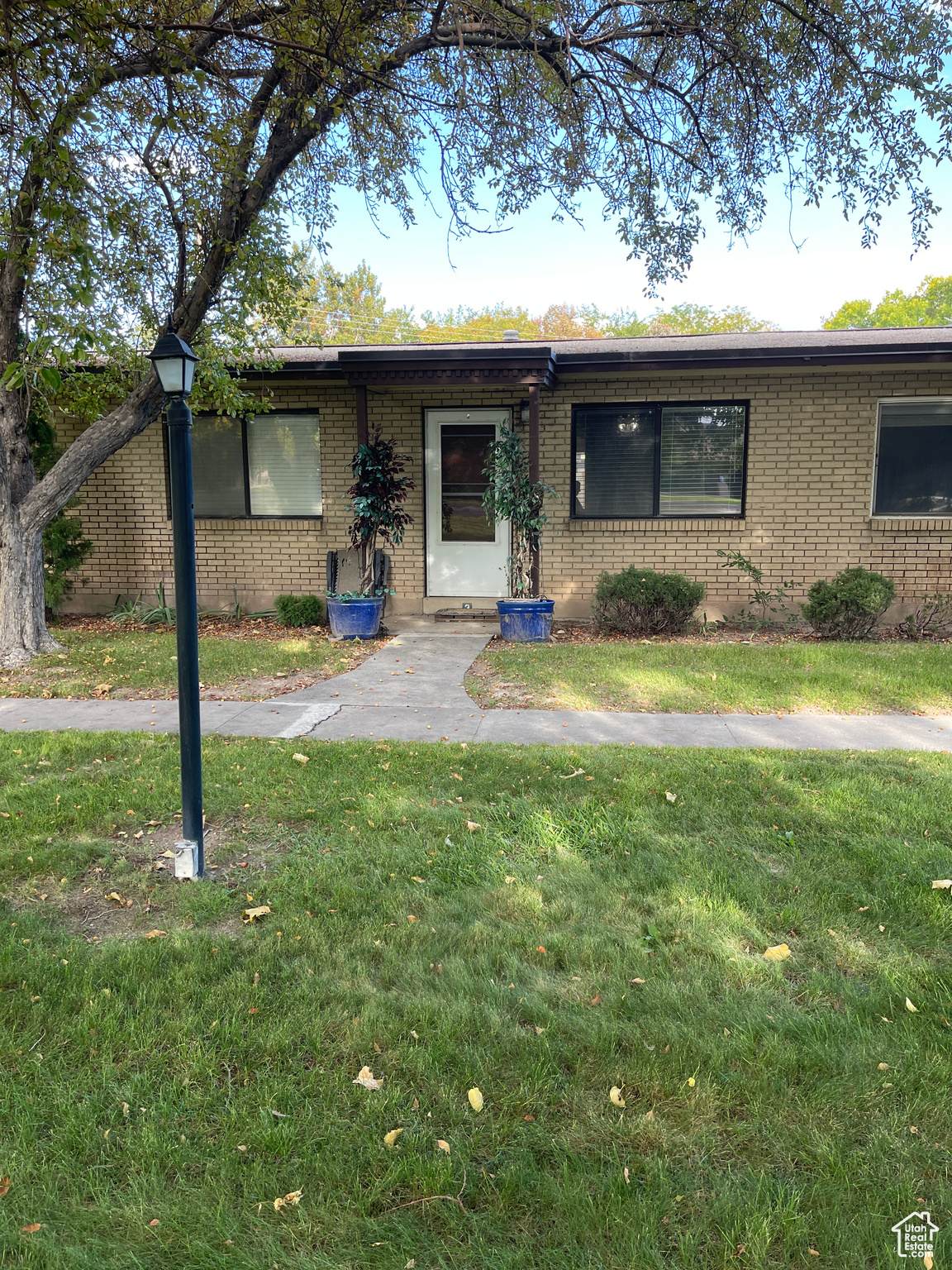 2774 Downs Way - Photo 1