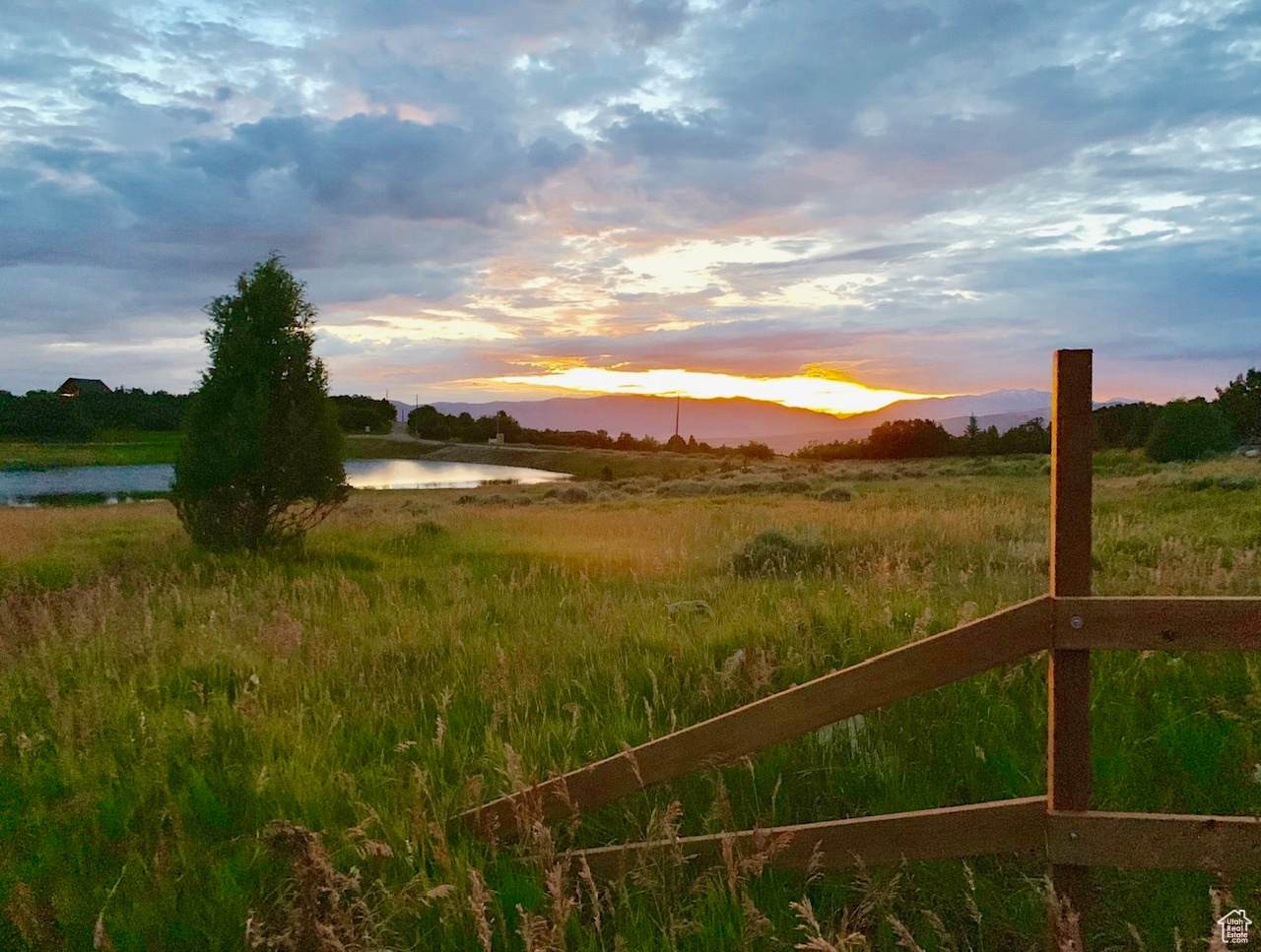  Address Not Published - Photo 1