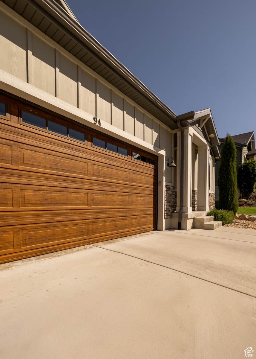 94 Hillside Dr - Photo 1