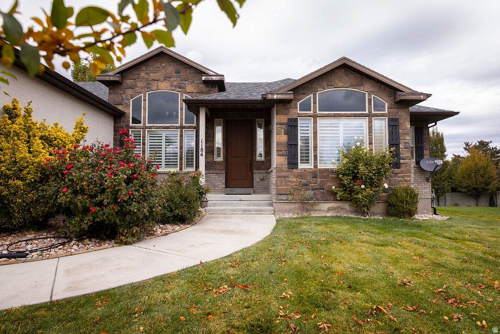 1184 Michaelsen Way - Photo 1