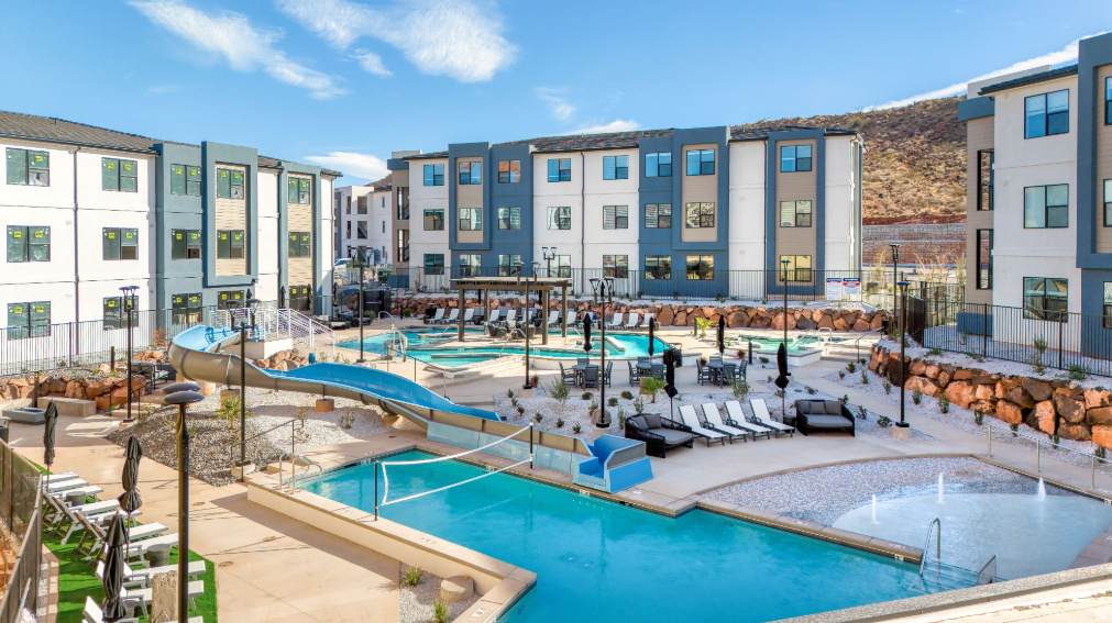 224 Chaparral Dr - Photo 1