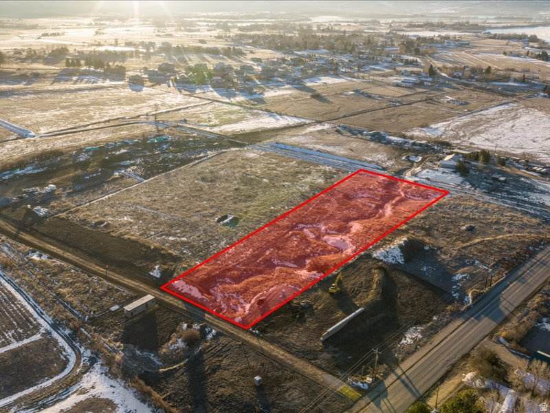  Address Not Published - Photo 1