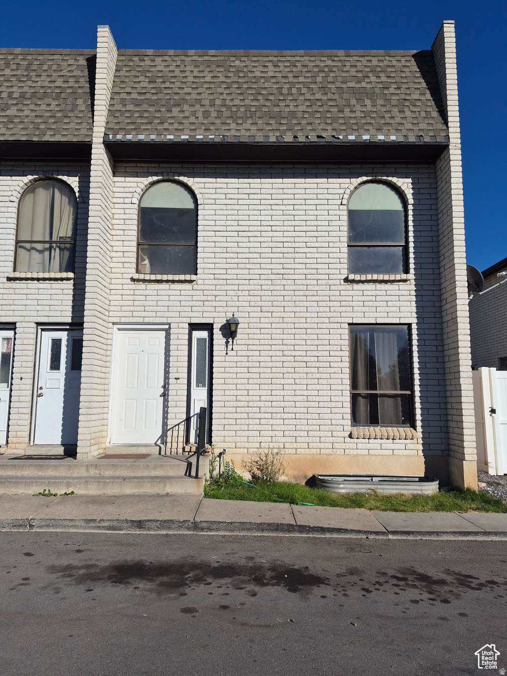 1554 Monroe - Photo 1