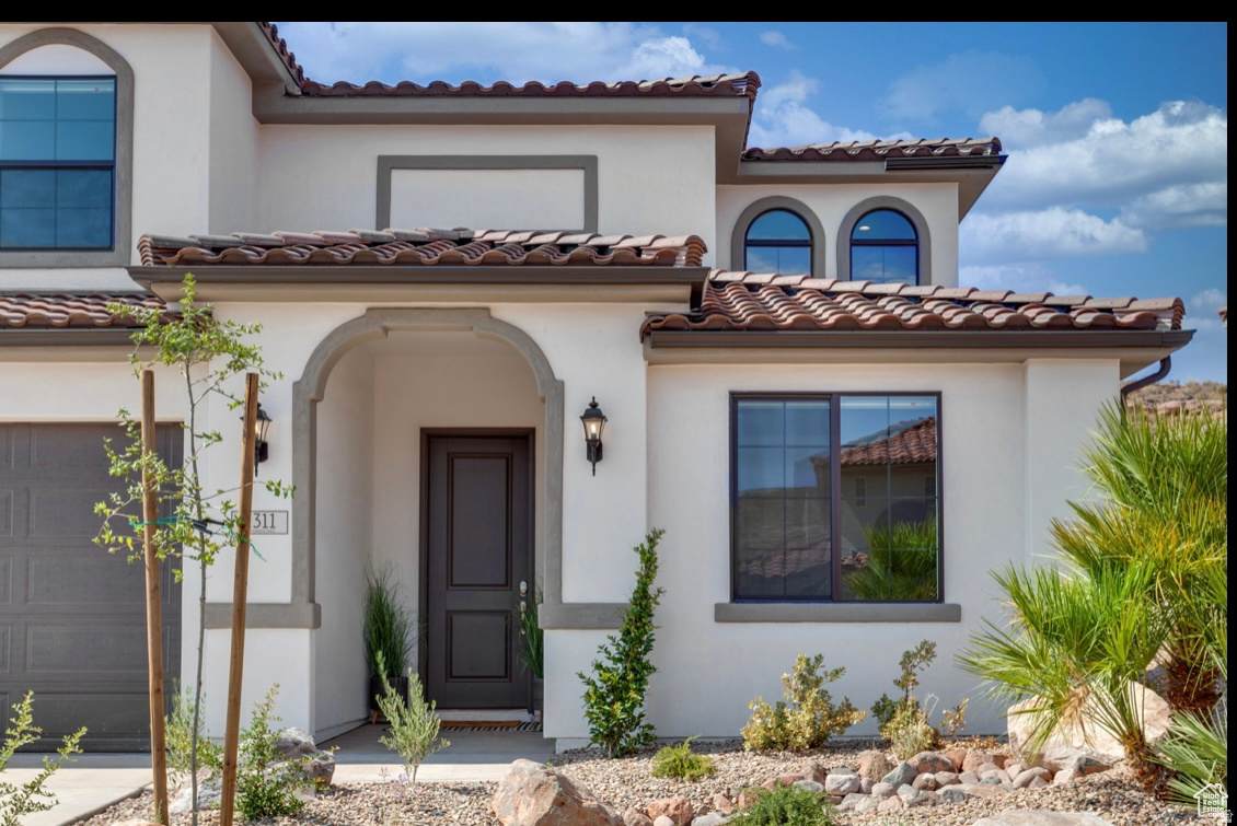 2311 Escondido - Photo 1