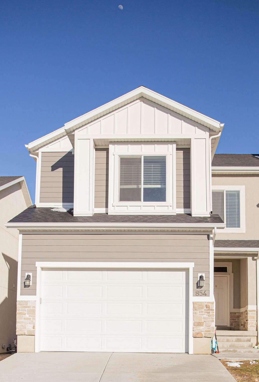 854 Glen Eagles Ct - Photo 1