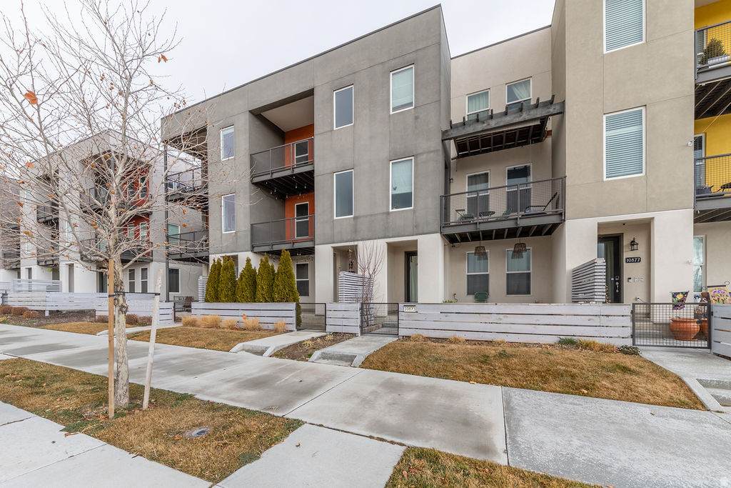 10871 Lake Run Rd - Photo 1