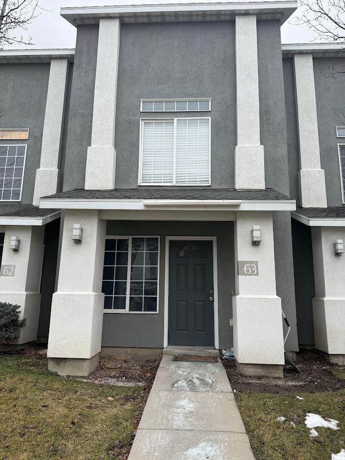 475 Redwood - Photo 1