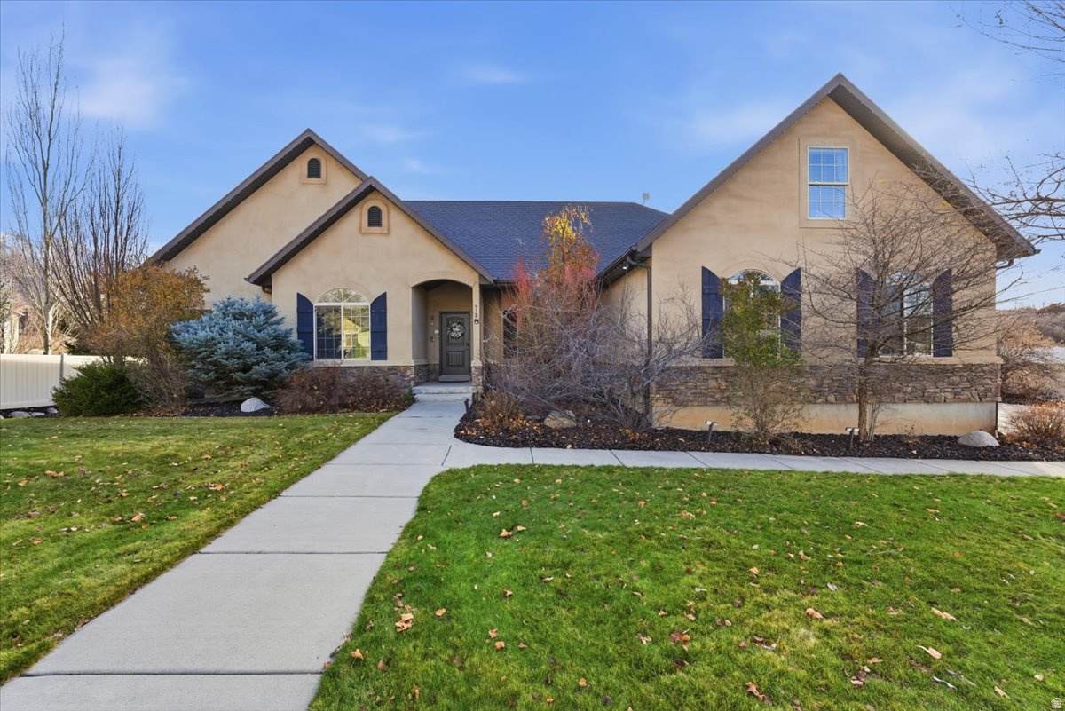 512 Ridge Dr - Photo 1