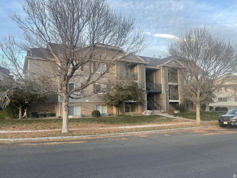 3365 Ridge Loop - Photo 1