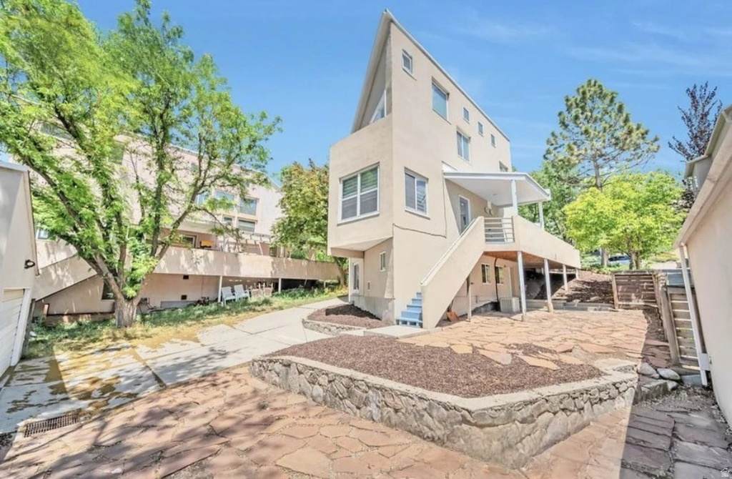 583 Westcapitol St - Photo 1