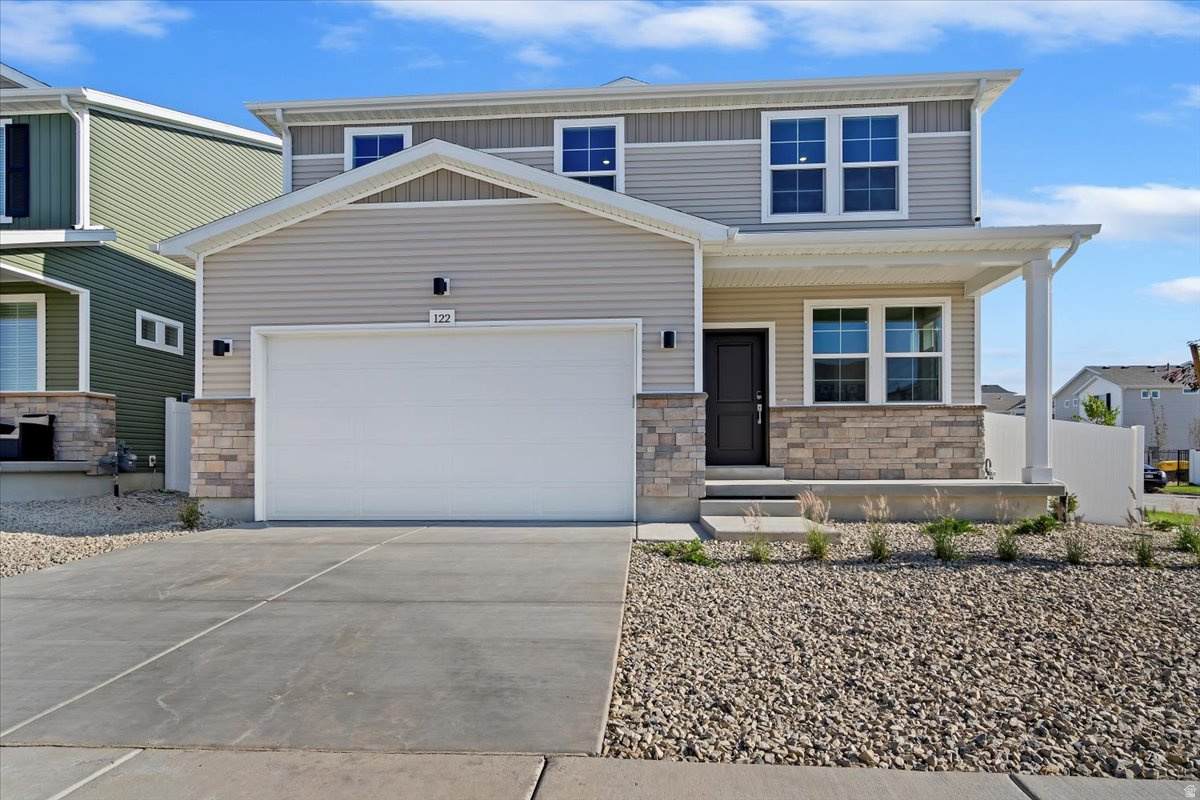 297 Roundabout St - Photo 1