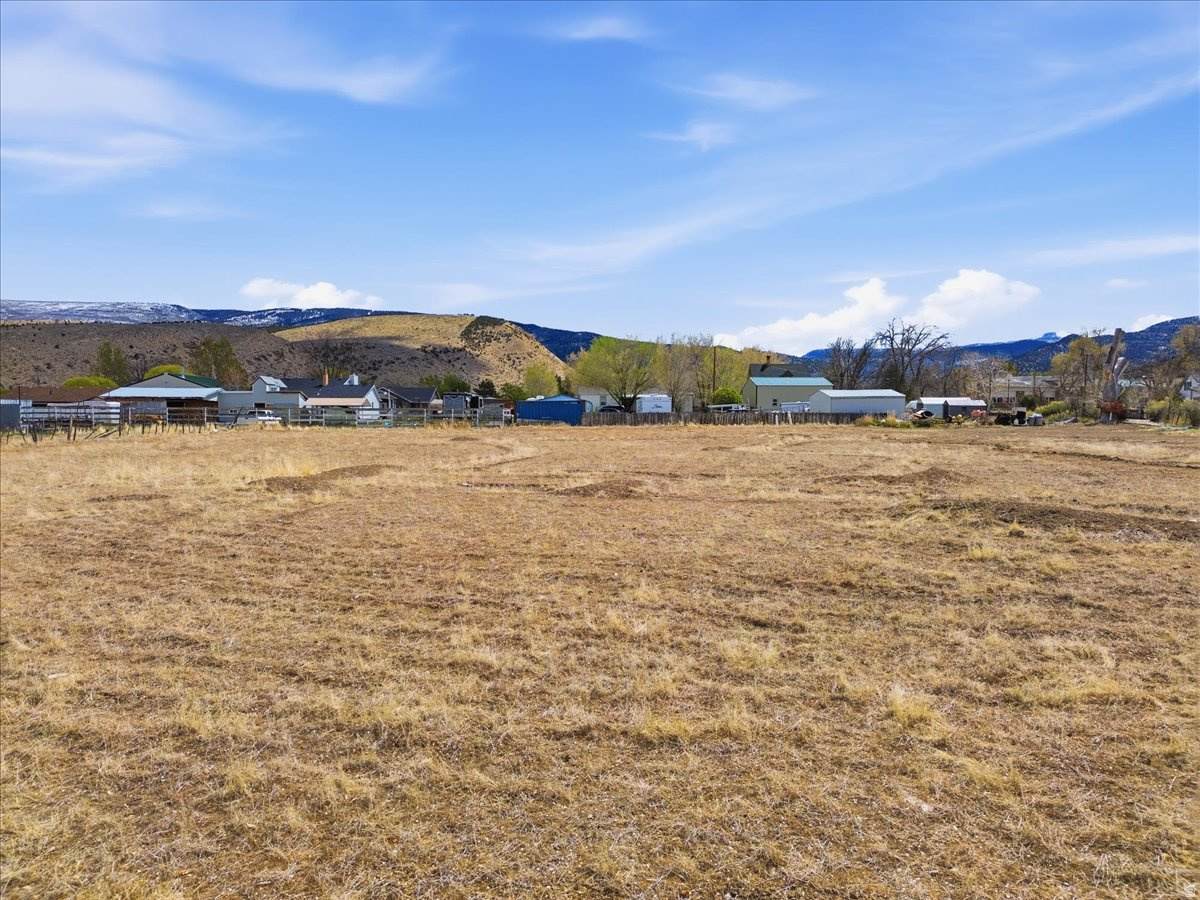 90 Canyon Rd - Photo 1