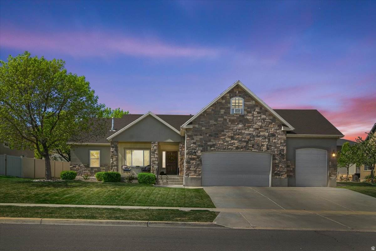 2421 Maverick Rd - Photo 1