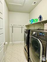 954 Wahlen Way - Photo 39