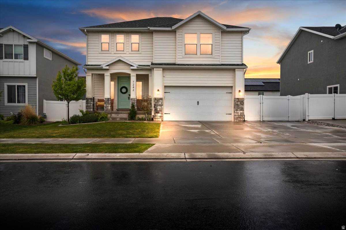 7242 Clear Sky Ln - Photo 1