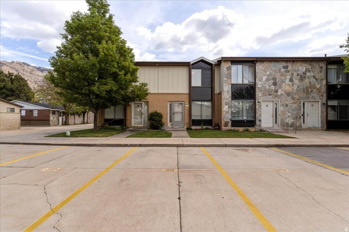 947 Canyon Rd - Photo 1