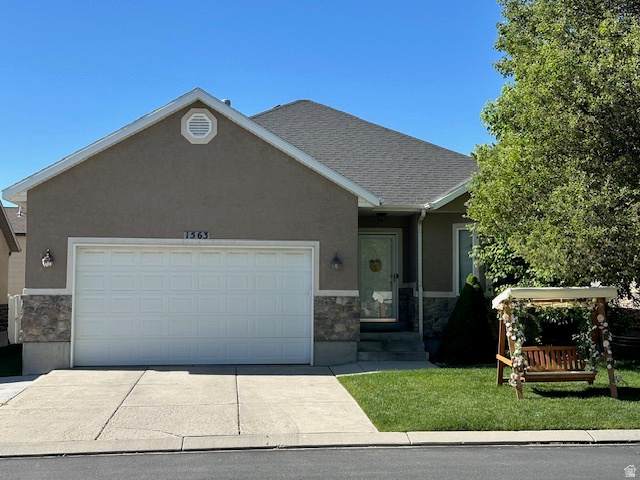 1563 Turtle Dove Ln - Photo 1