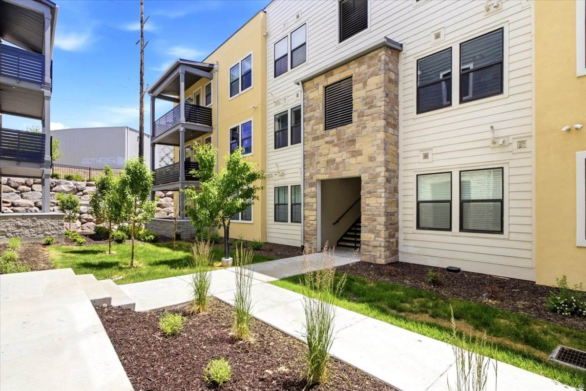 8345 Iris Lumi Ln - Photo 1
