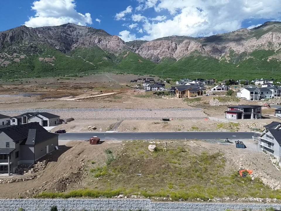 747 Mountain Rd - Photo 1