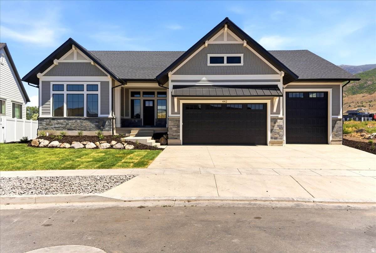 442 Randys Ct - Photo 1