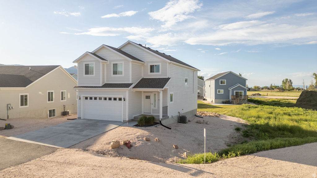 2250 Beachcomber Ln - Photo 1