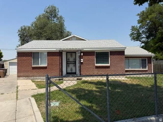 1068 Glendale Cir - Photo 1