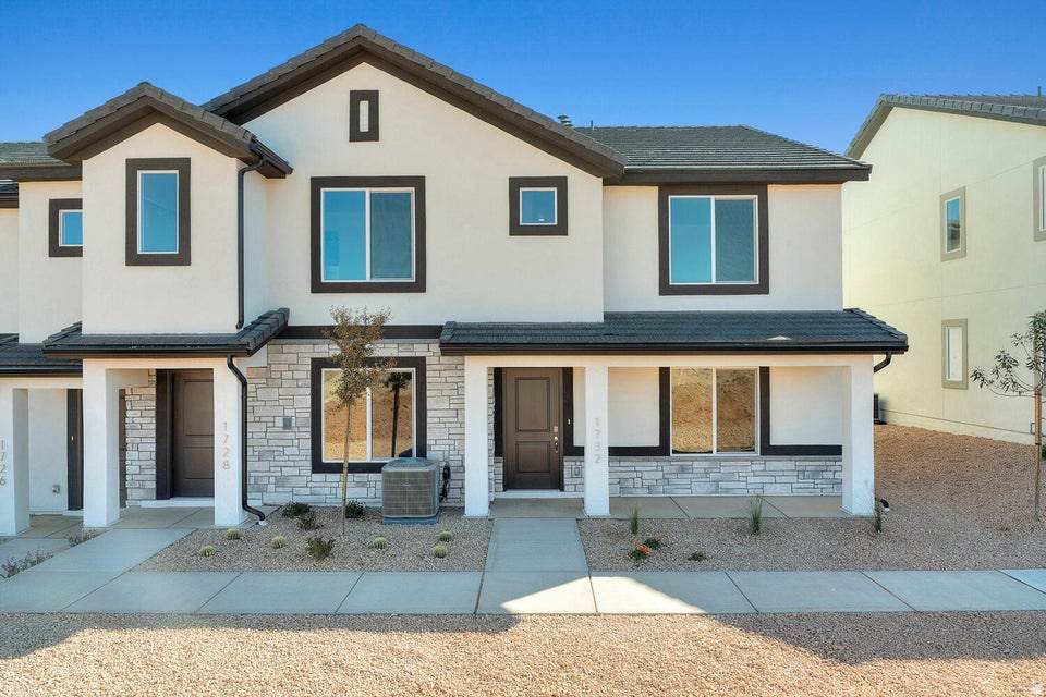 2216 Wolverine Way - Photo 1