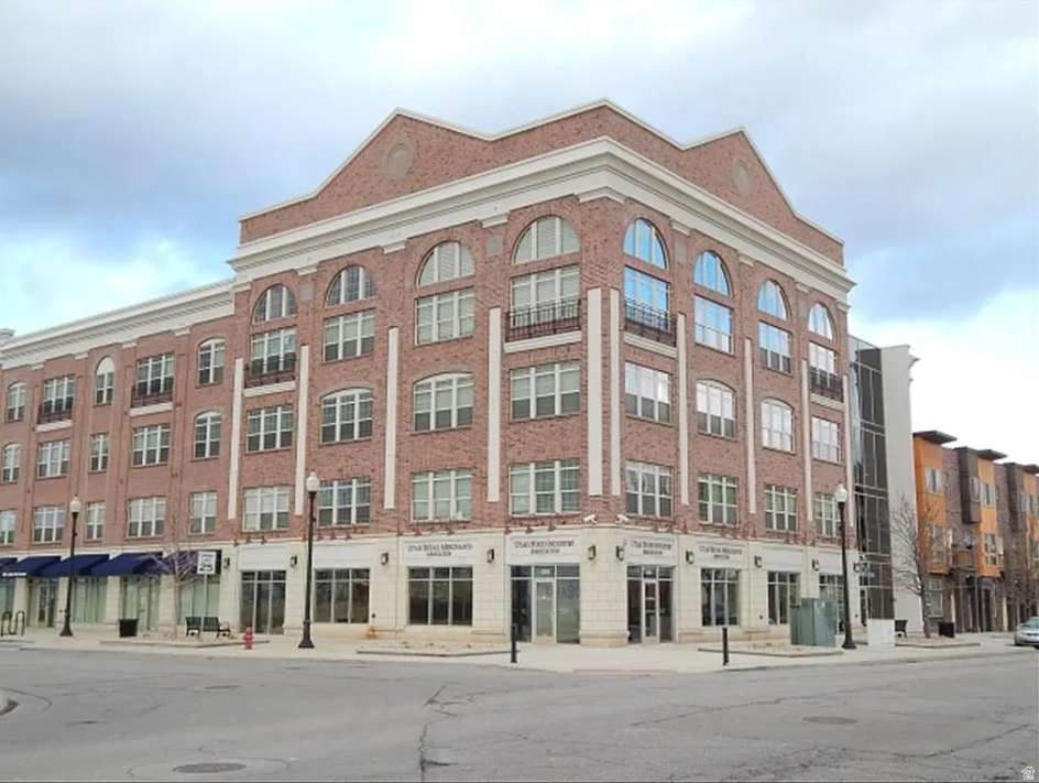4276 Main St - Photo 1