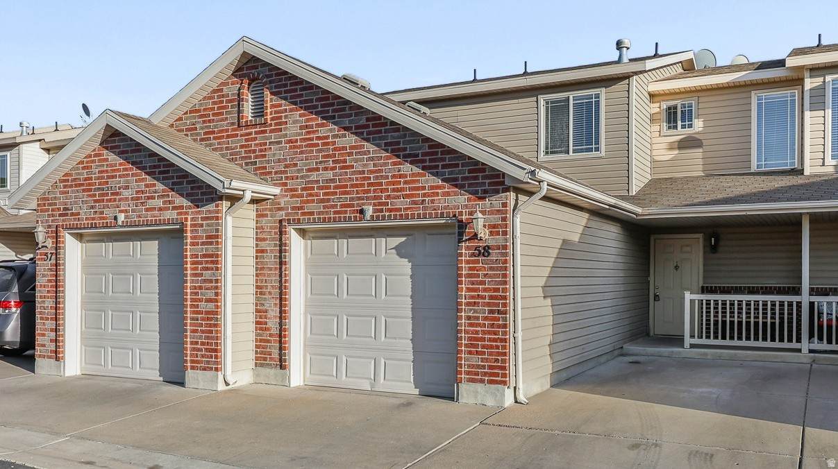 652 800 - Photo 1