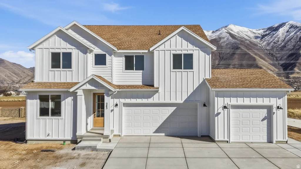 5471 Lindbergh Ln - Photo 1