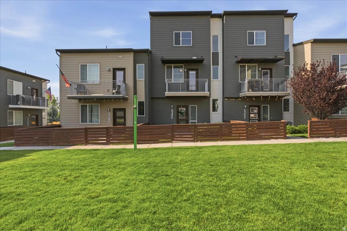 5346 Nova Way - Photo 1