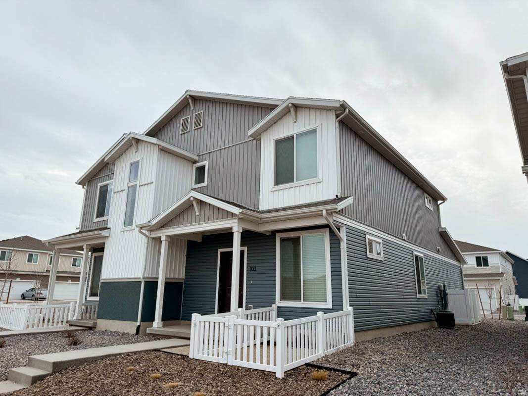 242 Browns Creek St - Photo 1