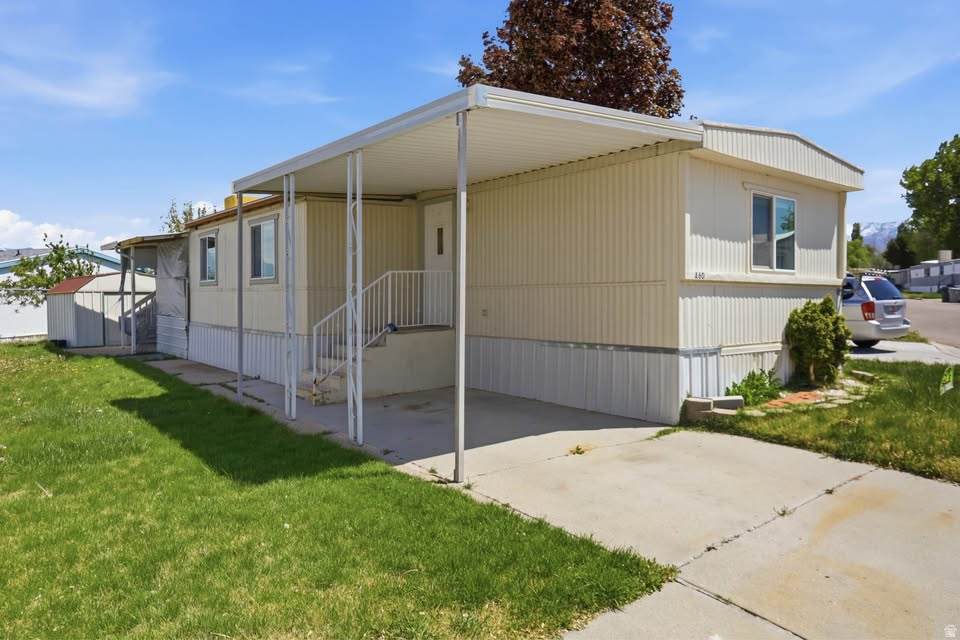 3860 Midland Dr - Photo 1