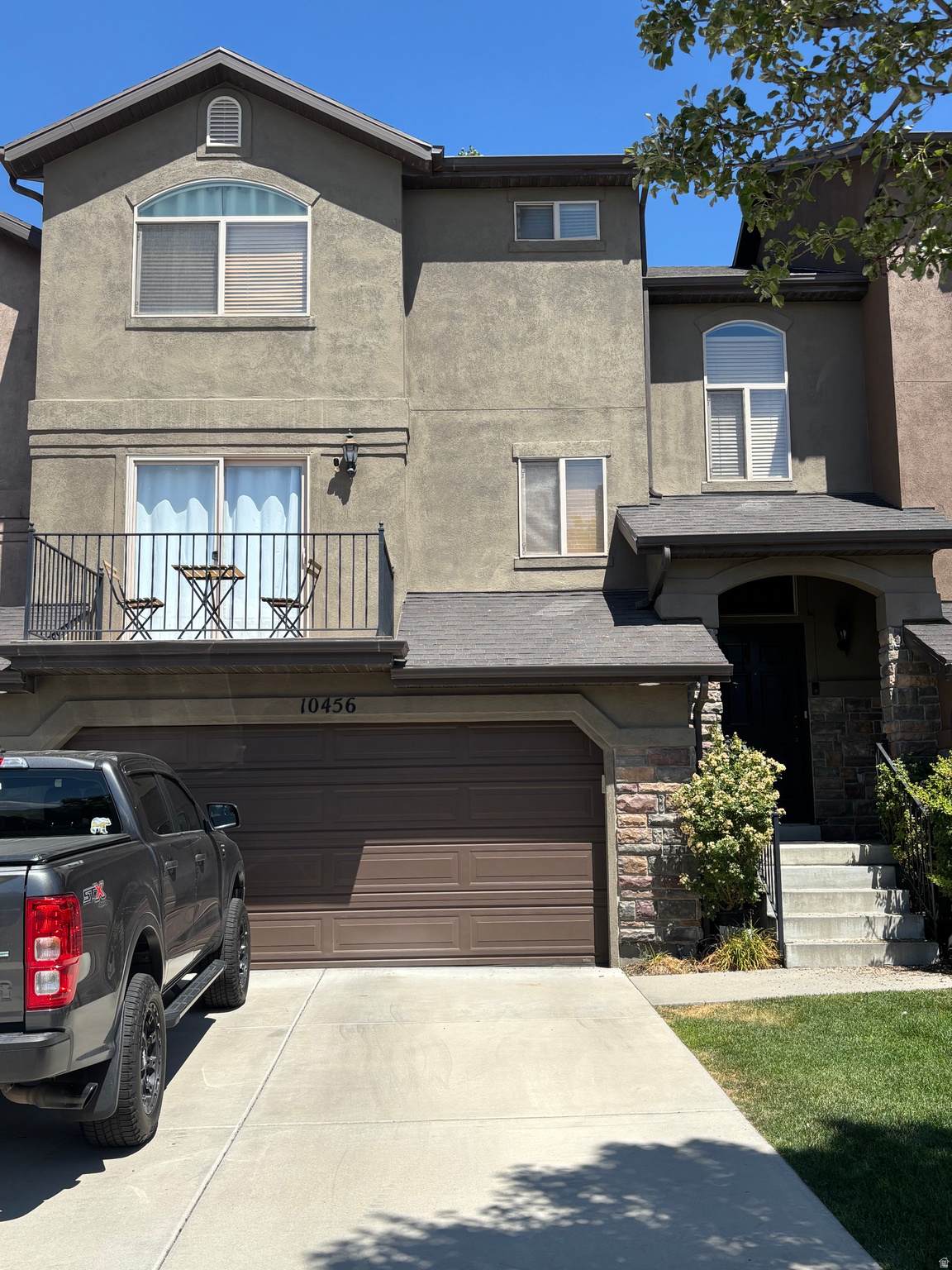 10456 Morgan Blvd - Photo 1