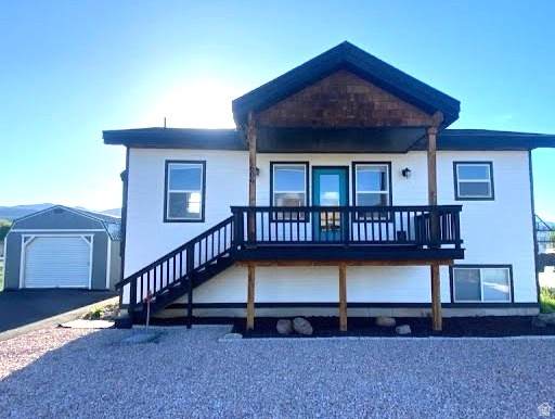 609 Stump Hollow Rd - Photo 1