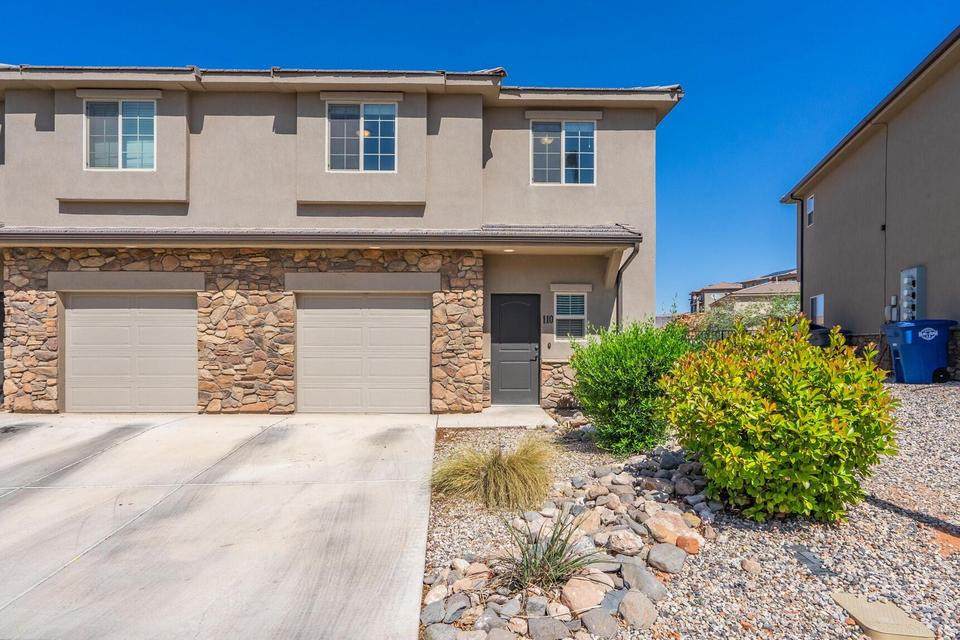 370 Buena Vista Blvd - Photo 1