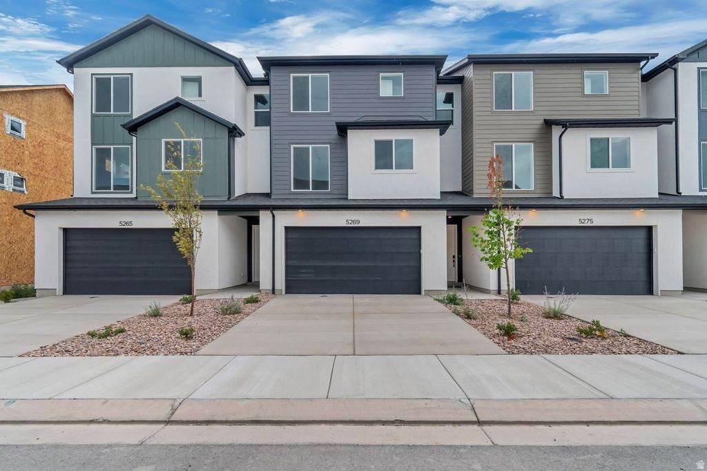 5269 Greenfield Way - Photo 1