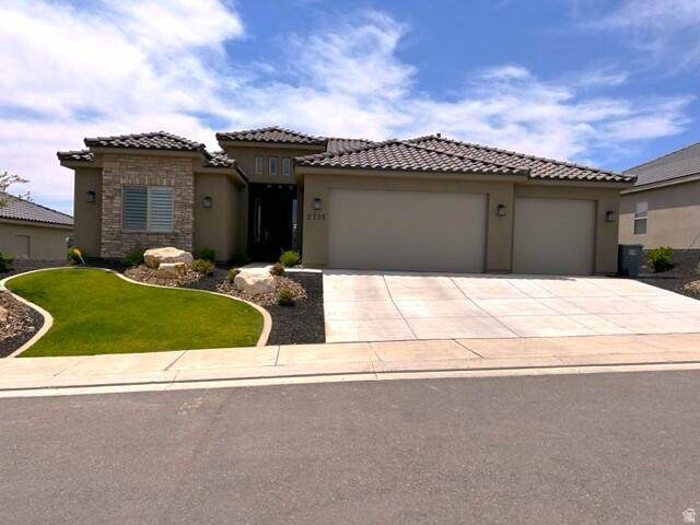 2715 Trasimeno Dr - Photo 1