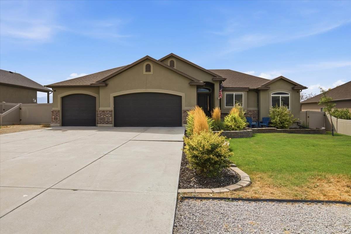 4341 Rose Springs Rd - Photo 1