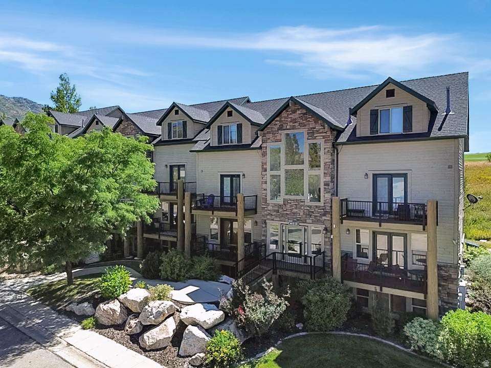 3598 Huntsman Path - Photo 1